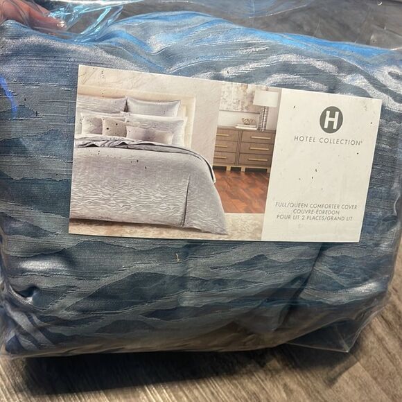 Hotel Collection

Wavelet Duvet Cover. queen. - Picture 4 of 5